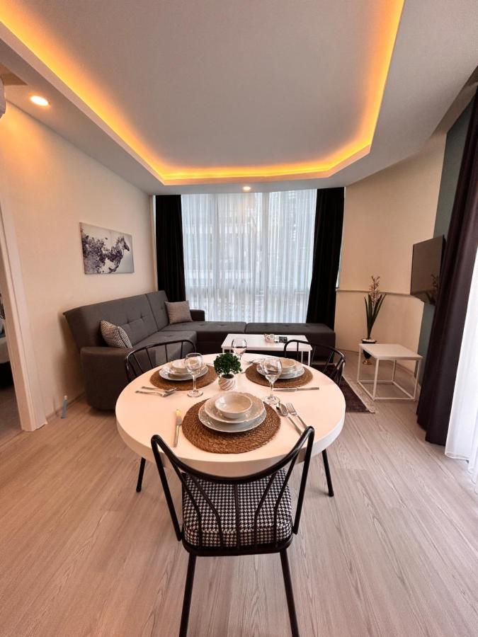 Hadrians Tower Aparthotel Анталия Екстериор снимка
