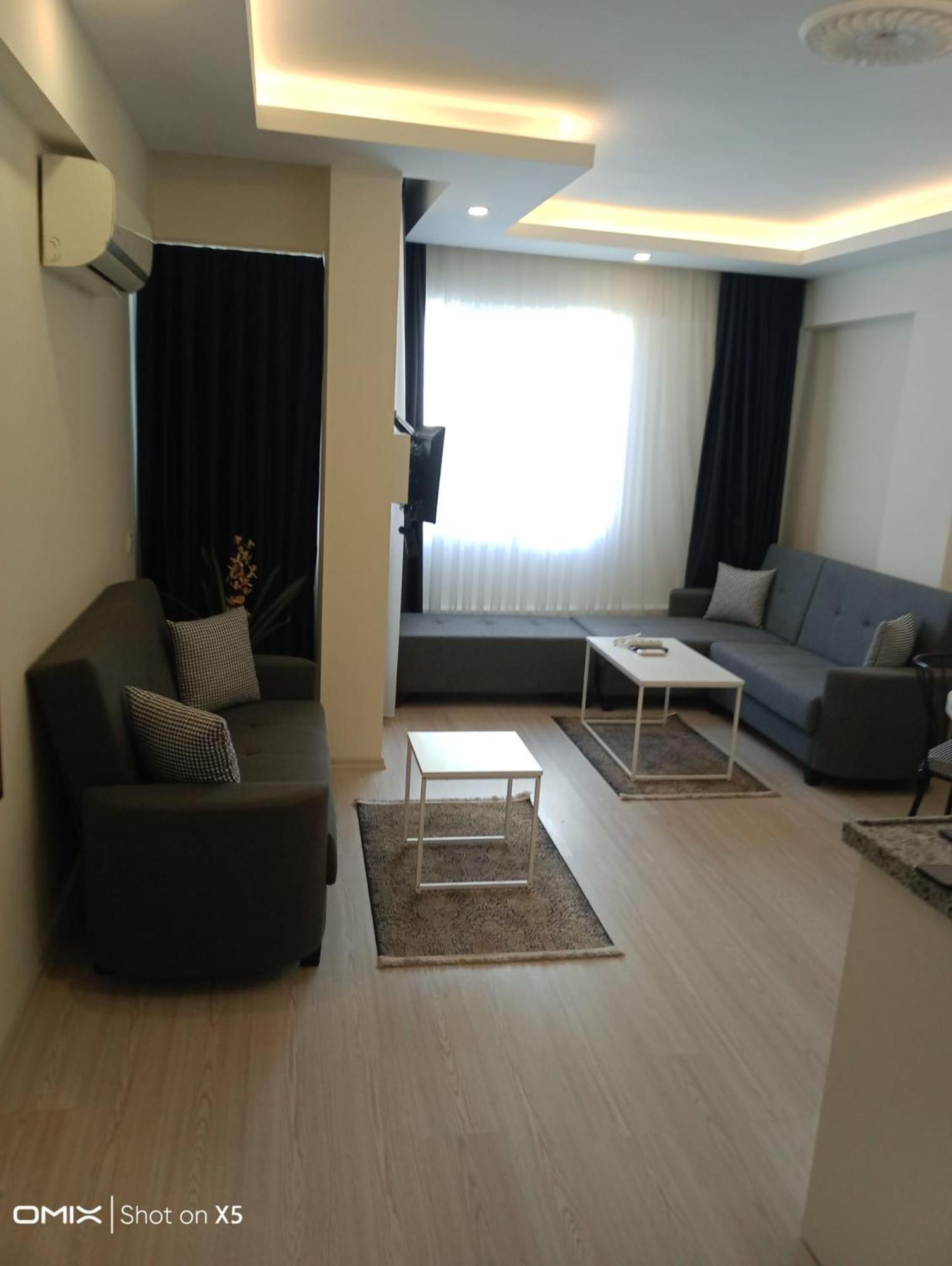 Hadrians Tower Aparthotel Анталия Екстериор снимка
