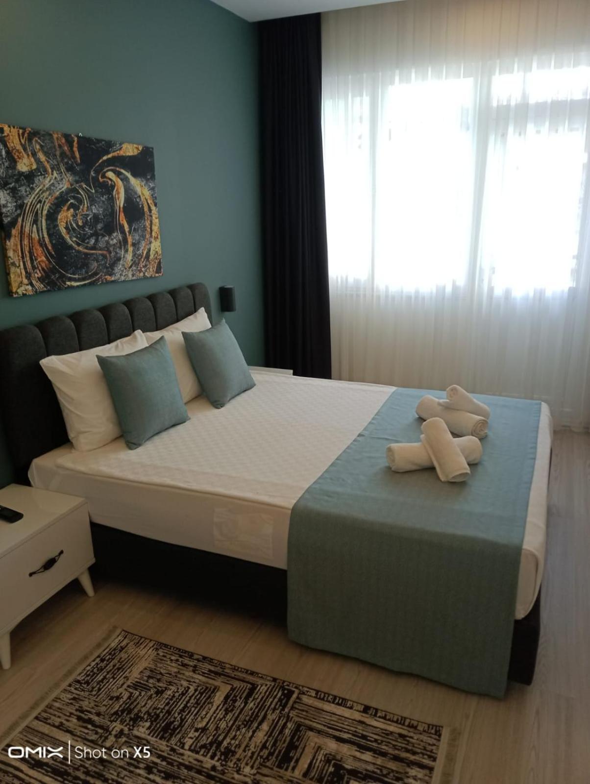Hadrians Tower Aparthotel Анталия Екстериор снимка