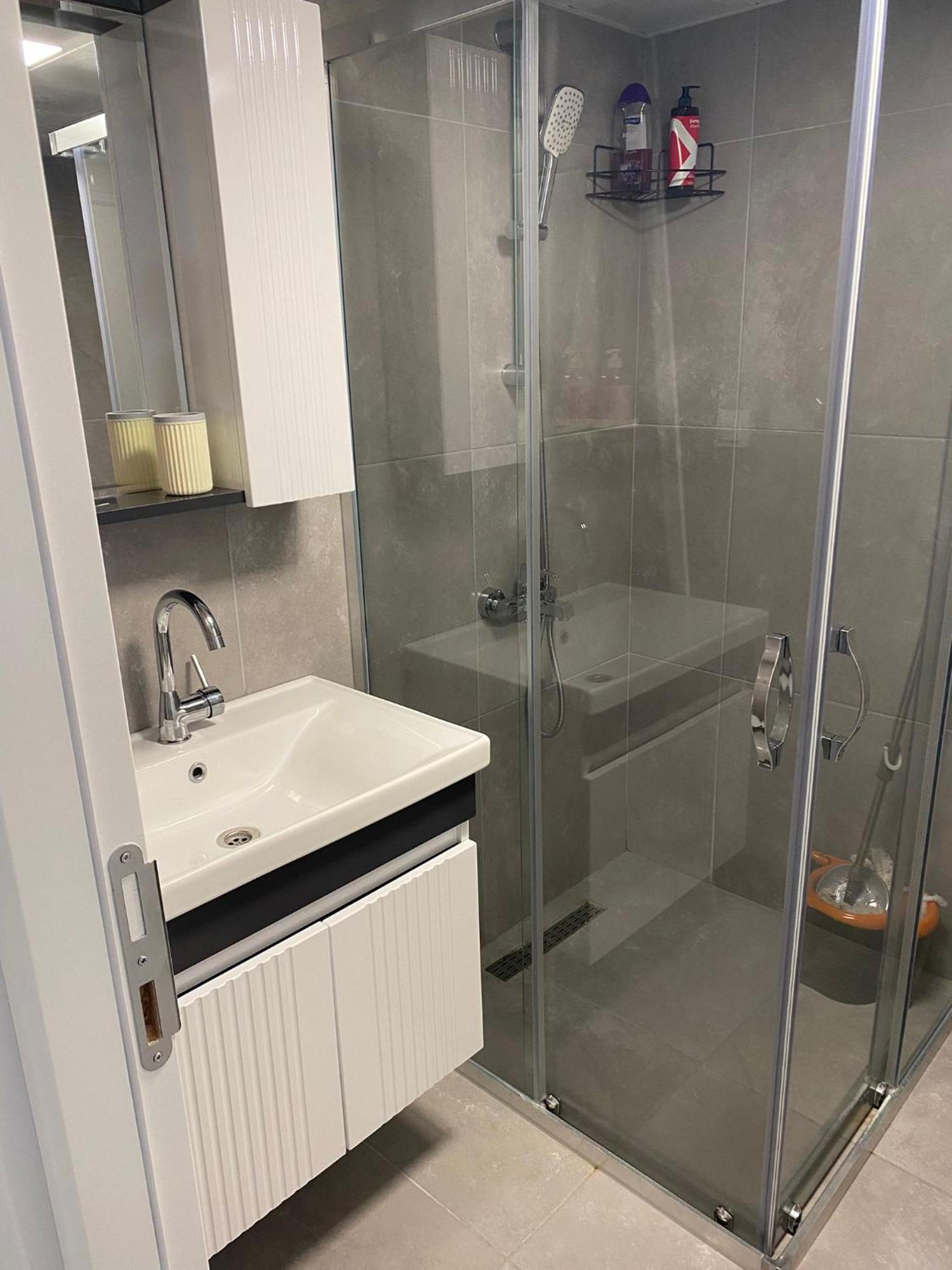 Hadrians Tower Aparthotel Анталия Екстериор снимка