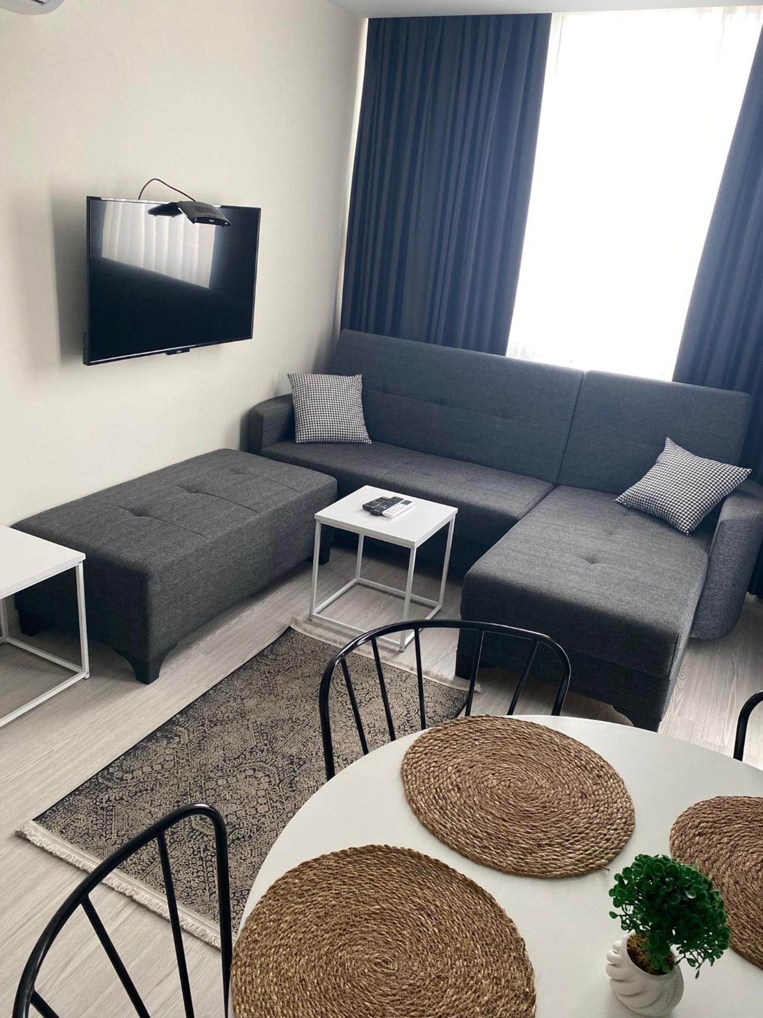 Hadrians Tower Aparthotel Анталия Екстериор снимка